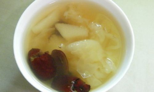 Can You Still Consume Silver Ear Mushroom Soup After Simmering for 12 Hours?