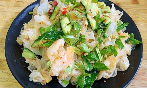 Mastering the Art of Making Delicious Tremella fuciformis White Fungus)Salad
