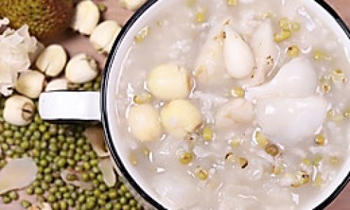 The Art of Perfecting Silver Ear and Lotus Seed Congee:How Long Should You Cook It?
