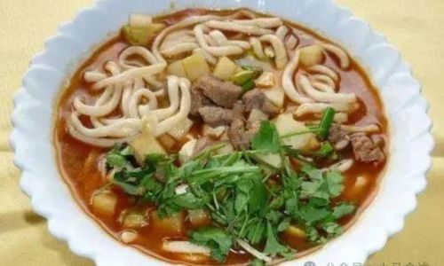 Delving into the Culinary Delights of Yinchuans Specialty Snacks