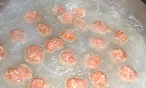 The Art of Crafting Perfectly Tender Boiled Lamb Meatballs:A Step-by-Step Guide