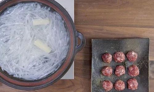 The Art of Crafting Perfectly Tender Boiled Lamb Meatballs:A Step-by-Step Guide