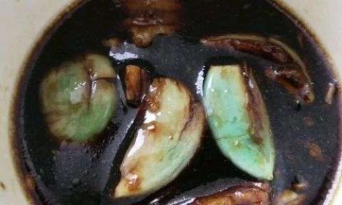 How Long Does Vinegar-Pickled Garlic Last?A Comprehensive Guide to Storage,Shelf Life,and Safety