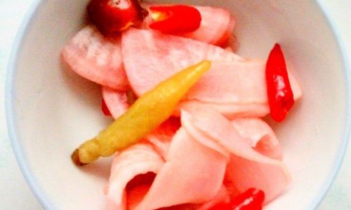 Mastering the Art of Vinegar-Pickled Radish:A Step-by-Step Guide to Crispy Perfection