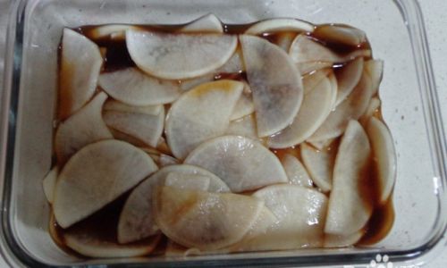 Mastering the Art of Vinegar-Pickled Radish:A Step-by-Step Guide to Crispy Perfection