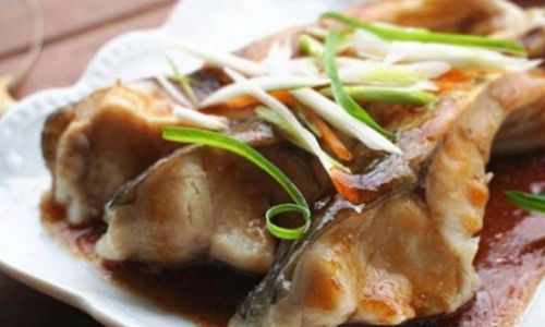 Mastering the Art of Sweet and Sour Fish:A Step-by-Step Guide to Perfecting 醋溜鱼