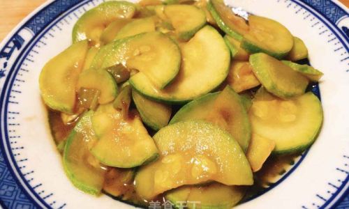 The Art of Crafting Perfect Vinegar-Stir-Fried Zucchini:A Step-by-Step Guide