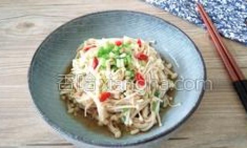 Homemade Scallion Oil Enoki Mushrooms:A Simple yet Flavorful Dish