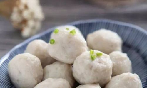 Mastering the Art of Homemade Scallion Fish Balls:A Comprehensive Guide