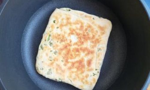 Homemade Scallion Flour Pancakes:A Step-by-Step Guide to Fluffy,Aromatic Delights