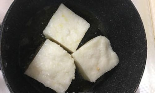 The Art of Crafting Traditional Chinese Ciba:A Step-by-Step Guide to Glutinous Rice Delight