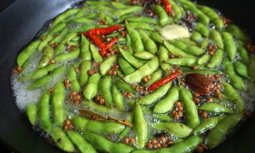 A Homestyle Recipe for Flavorful and Aromatic Boiled Edamame with卤香 Sauce