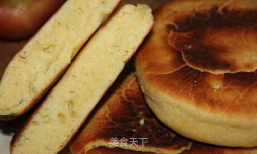 The Art of Making Rushan Happy Cakes:A Traditional Delight