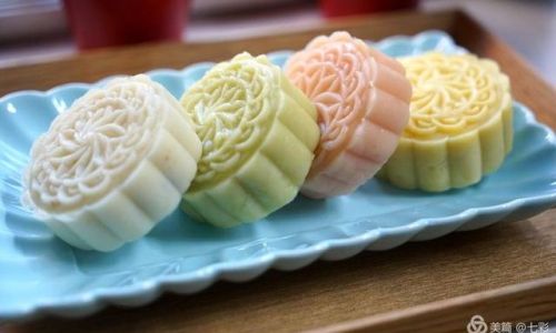 How to Make Cheese Snow Skin Mooncakes