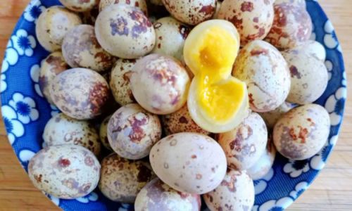 How to Make Homemade Quail Century Eggs