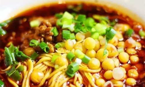 Mastering the Art of Making Delicious and Aromatic Chongqing Noodles