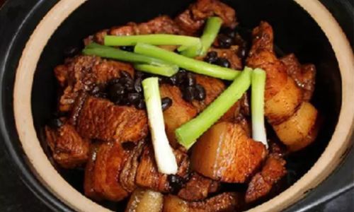How to Make Steamed Braised Pork Belly:A Comprehensive Guide