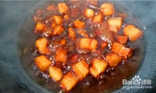 How to Make Steamed Braised Pork Belly:A Comprehensive Guide