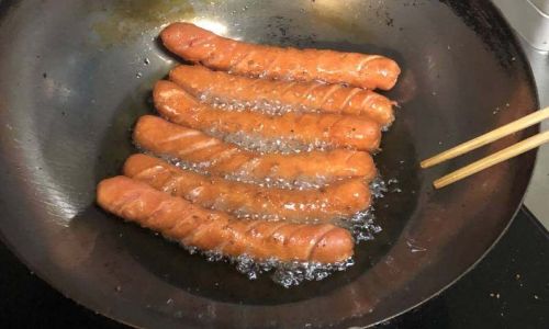 How to Make Crispy Fried Sausages:A Step-by-Step Guide
