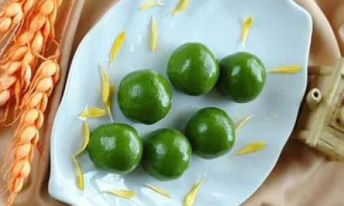 Mastering the Art of Making Delicious Fried Green Rice Balls