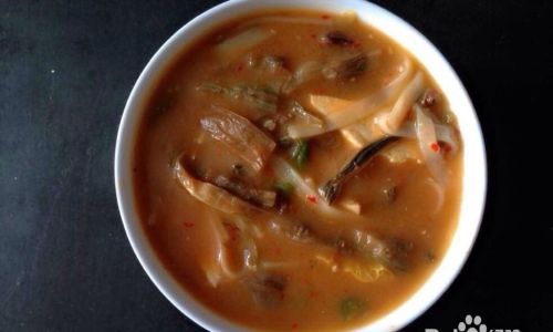 Mastering the Art of Making Yinmi Porridge