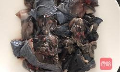 Mastering the Art of Cooking Coix Seed and Black-Bone Chicken Soup
