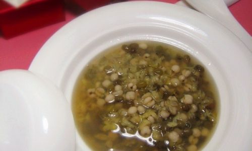 How to Make Adzuki Bean and Coix Seed Porridge:A Step-by-Step Guide