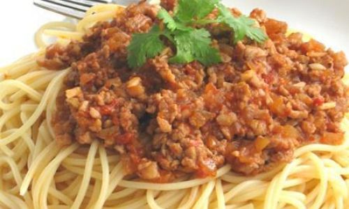 Mastering the Art of Italian Tomato Meat Sauce Pasta