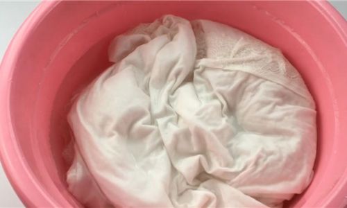 Tackling the Unpleasant Odor in Clothes After Air-Drying