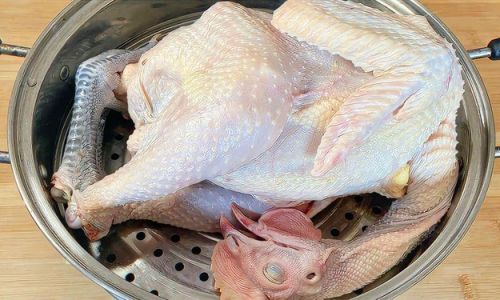 How Long to Steam a Whole Chicken Perfectly