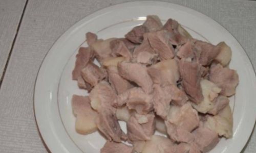 Cooking a Chunk of Pork Belly in Cold Water:How Long Should You Boil It?