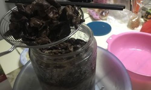 How Much Wine Can Be Produced from One Jin of Grapes?