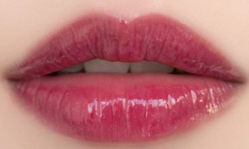 The Ultimate Guide to Preserving Unused Lip Gloss:Expert Tips for Long-Term Storage