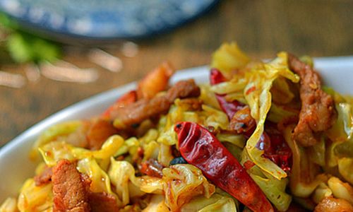 Mastering the Art of Stir-Fried Pure Meat Sausages:A Culinary Guide to Savory Perfection