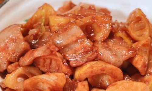 A Guide to Crafting the Perfect Spring Bamboo Shoots Braised with Pork:A Timeless Chinese Delicacy