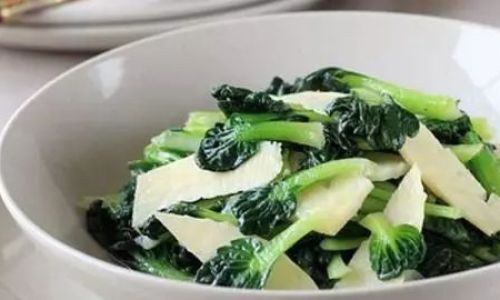 Culinary Traditions of Prosperity:Symbolic Dishes That Define the Chinese New Year Feast