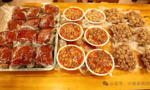 Celebrating Abundance:A Journey Through Traditional Chinese New Year Delicacies