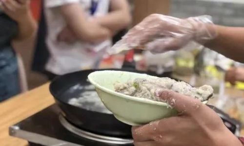 The Art of Crafting Traditional Wenzhou Fish Balls:A Homemade Journey Through Flavor and Heritage