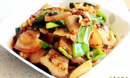 Mastering the Art of Sichuan-Style Twice-Cooked Pork:A Step-by-Step Guide to Authentic Huiguo Rou