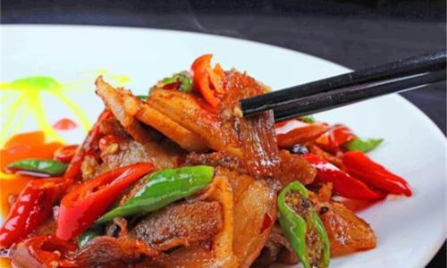Mastering the Art of Sichuan-Style Twice-Cooked Pork:A Step-by-Step Guide to Authentic Huiguo Rou