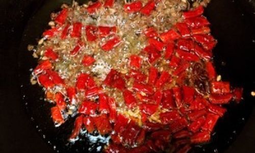 Authentic Sichuan Spicy Chicken:A Step-by-Step Guide to Mastering the Fiery Flavors at Home