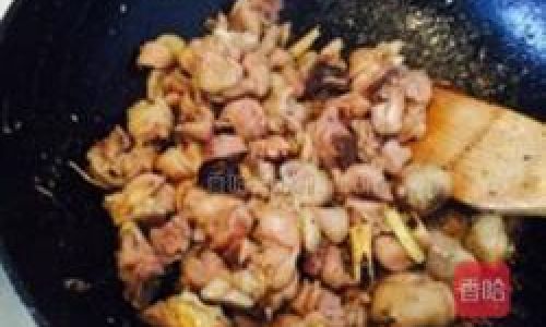 Authentic Sichuan Spicy Chicken:A Step-by-Step Guide to Mastering the Fiery Flavors at Home