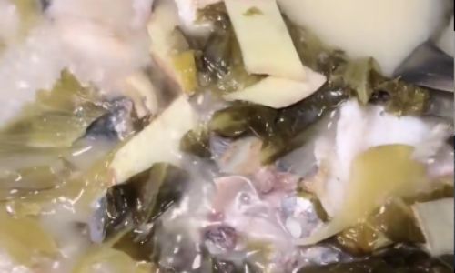 Authentic Sichuan Home-Style Pickled Fish Recipe:A Step-by-Step Guide to Spicy and Sour Perfection