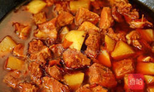 Mastering the Art of Sichuan-Style Braised Beef:A Spicy,Savory Delight