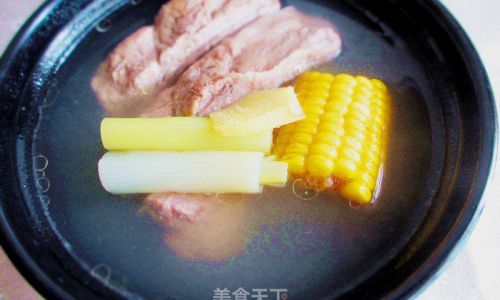 Mastering the Art of Making Corn and Pork Ribs Stew