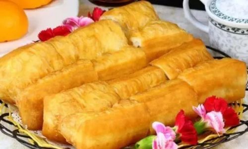 Mastering the Art of Crispy and Delicious Fried Dough Sticks
