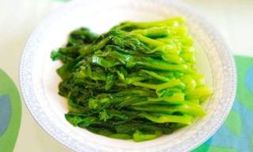 Mastering the Art of Stir-Frying Rapini with Shrimp