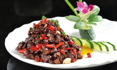 Mastering the Art of Making Yongzhou Blood Duck:A Culinary Journey
