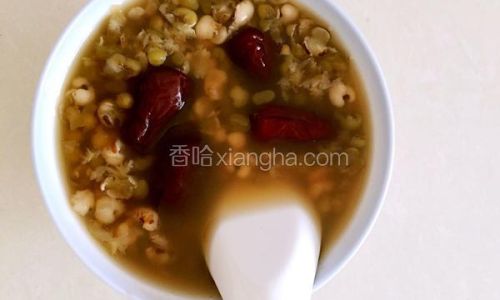 How to Make Ginkgo Biloba,Red Date,and Mung Bean Porridge