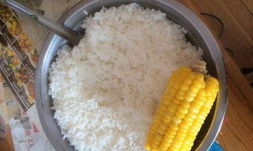 How to Make Coconut Steamed Rice:A Tropical Delight for Your Table